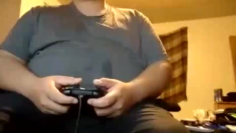 Hereforbootyyyy online show from January 2, 7:33 am