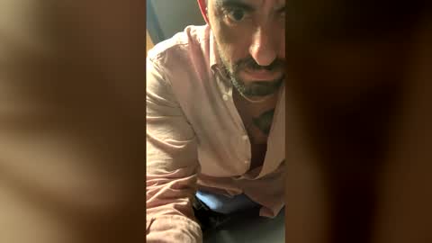heterocurioso222 online show from May 24, 9:43 pm