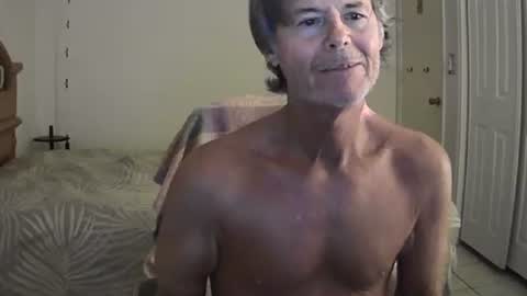 hewes1 online show from April 17, 9:56 am