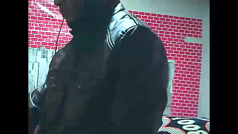 Snapshot of hhhjnf1 chatting on September 29, 5:39 am hhhjnf1 online show from September 29, 5:39 am