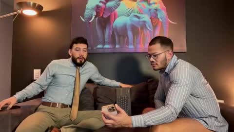 Terry and E online show from March 8, 2:32 am