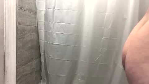 CRIP  Lee online show from March 3, 10:01 am