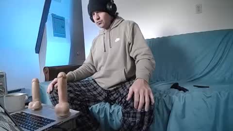 Hippie Jijm online show from February 8, 6:22 pm