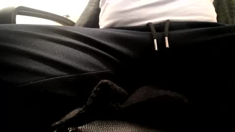 Snapshot of hoiiand48482 chatting on December 11, 9:21 am hoiiand48482 online show from December 11, 9:21 am