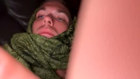 hoodrobbin447 online show from March 30, 4:46 am