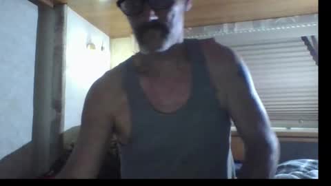 joey online show from March 18, 9:45 am