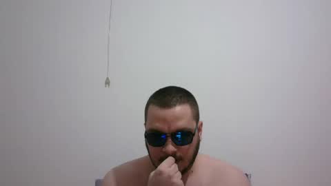 hornymonkey991 online show from April 3, 6:26 pm