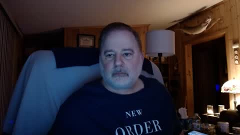 Snapshot of horsebigballs chatting on February 8, 4:36 am horsebigballs online show from February 8, 4:36 am