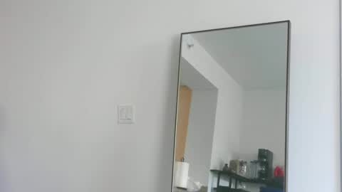 Horus00 online show from February 18, 1:00 pm