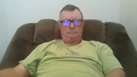 hot4tightholes online show from December 6, 2:28 pm