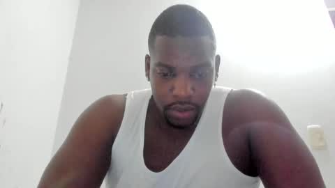 Snapshot of hot_frozone chatting on October 23, 3:54 am hot_frozone online show from October 23, 3:54 am