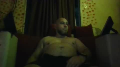 Gus online show from December 29, 3:44 am