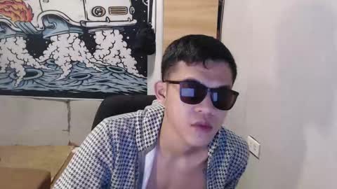 hotcuteasianxx online show from January 5, 7:39 pm