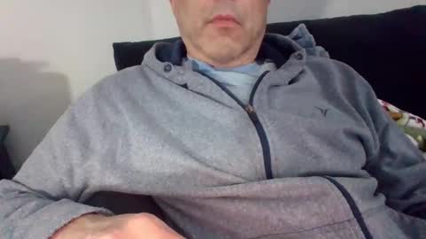 Snapshot of hotdog1124 chatting on February 12, 12:44 pm hotdog1124 online show from February 12, 12:44 pm