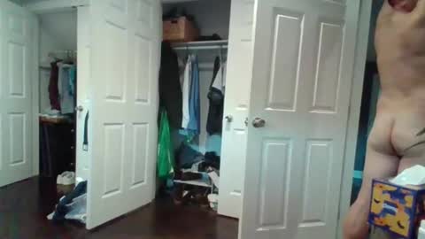 Snapshot of hotdog1124 chatting on October 27, 11:45 am hotdog1124 online show from October 27, 11:45 am