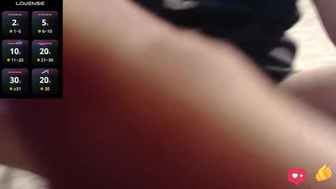 hotfrenchguy18 online show from November 7, 6:22 pm