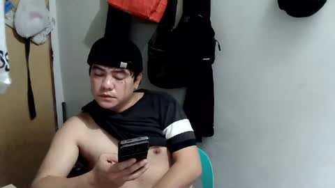 hotfuntasyboy online show from August 6, 6:19 am