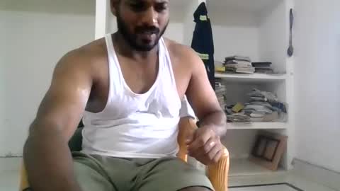 hothunkman352176 online show from July 24, 5:04 am