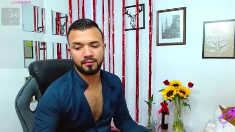 Snapshot of hotmathewv chatting on February 14, 5:30 am mathew online show from February 14, 5:30 am