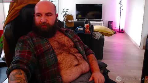 Hotokkar online show from April 15, 3:01 pm