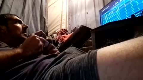 hotoutdoors93 online show from June 7, 1:34 am