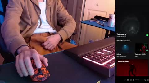 hotpumpkinpies online show from April 6, 4:46 am