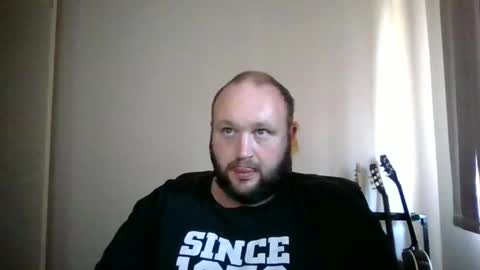 Snapshot of hotrodder323 chatting on March 1, 8:03 am hotrodder323 online show from March 1, 8:03 am