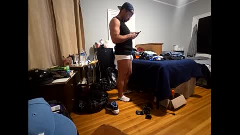 hotrox6942 online show from September 30, 6:30 am