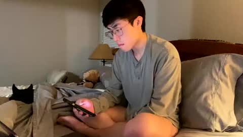 hottiewithabody101 online show from December 3, 2:17 am