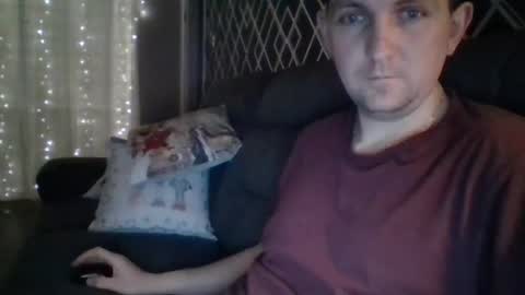 hotuk86 online show from January 15, 9:30 pm