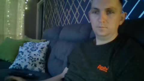 hotuk86 online show from January 29, 10:11 pm