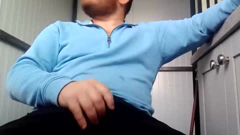 houskji8 online show from September 18, 6:10 pm