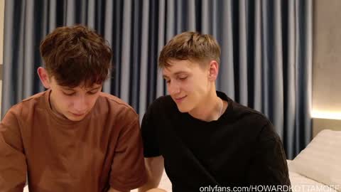 howardkottam online show from April 4, 12:13 pm