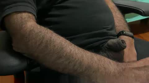 HunkyLover online show from April 1, 10:28 am