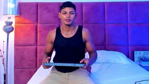 Hugo Cano online show from September 13, 8:43 pm