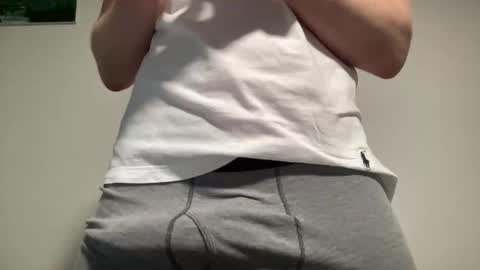 hungdizzy55 online show from March 4, 7:04 am