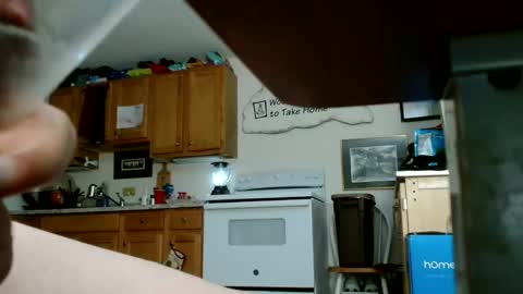 hunglikeahorse063790 online show from May 27, 2:19 am