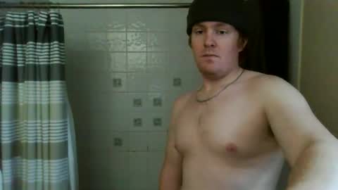 hungnred5 online show from January 15, 6:43 pm