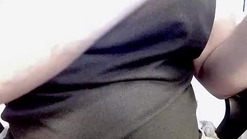 hungnuncutboy online show from December 13, 10:27 pm