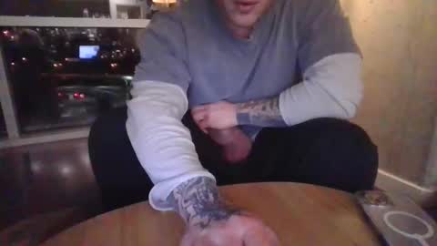 hungttt online show from January 19, 2:47 am