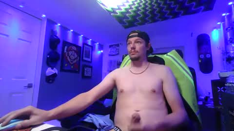 hungtxcock92 online show from September 26, 1:31 pm