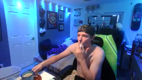 hungtxcock92 online show from September 13, 1:45 pm