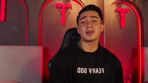 hunk_ryan online show from October 7, 12:42 pm