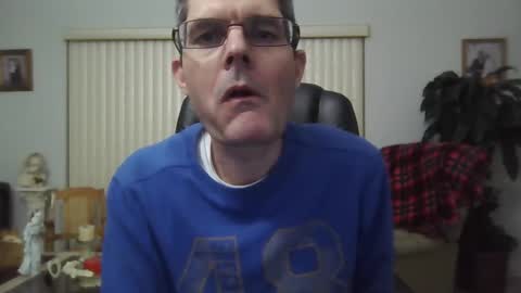 Snapshot of hunkmasclefad458 chatting on February 1, 6:32 am hunkmasclefad458 online show from February 1, 6:32 am