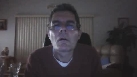 hunkmasclefad458 online show from April 20, 4:37 am