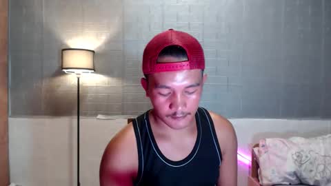 hunkylloyd online show from February 6, 3:36 am