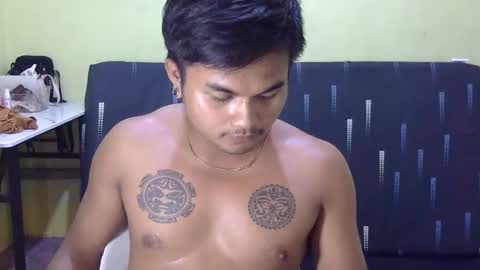 hunkyzeus online show from October 10, 11:48 am