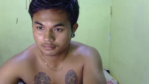 hunkyzeus online show from October 8, 11:03 am