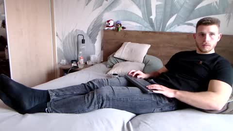 Hunter Bridges online show from January 12, 12:44 pm