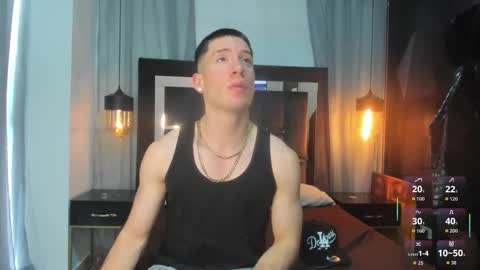 hunterheat_ online show from December 13, 7:53 pm